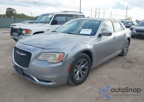 2015 Chrysler 300 Limited из США, поврежденный, VIN 2C3CCAAG3FH749146